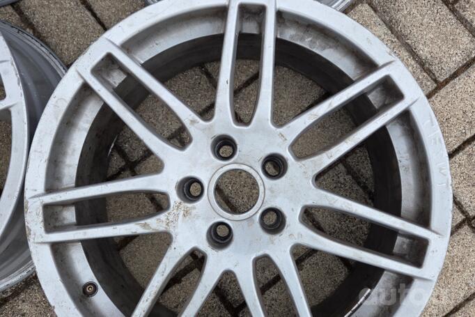 Audi, lengvojo lydinio