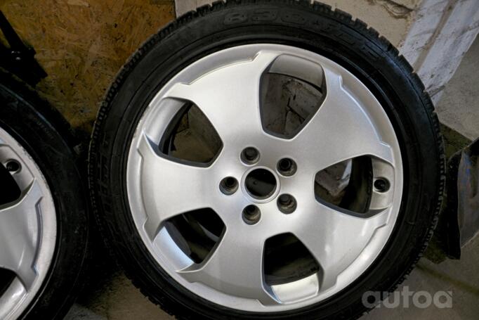 Kita, lengvojo lydinio