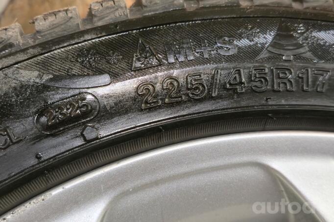 Kita, lengvojo lydinio