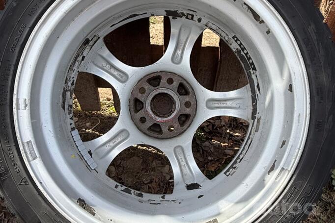 Kita, lengvojo lydinio