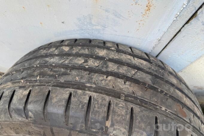 Kita, lengvojo lydinio