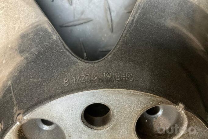 BMW, lengvojo lydinio