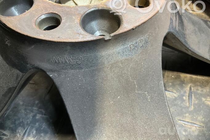 BMW, lengvojo lydinio