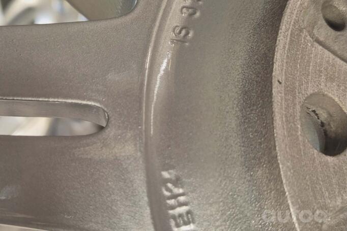 BMW, lengvojo lydinio