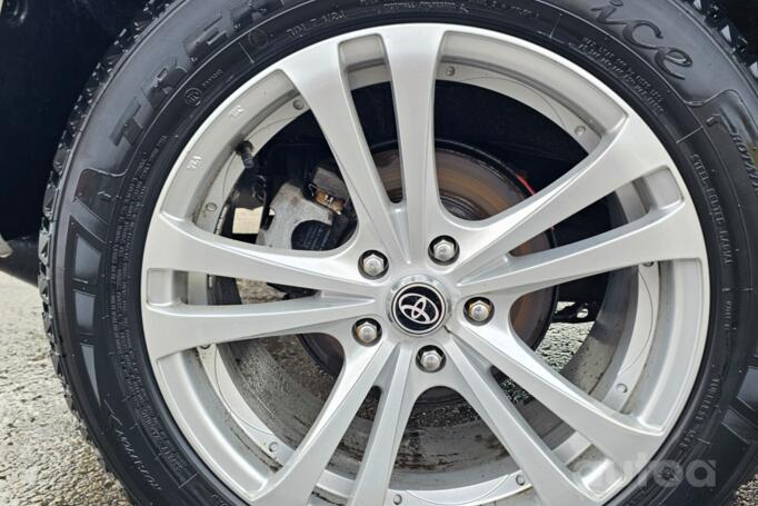 Toyota, lengvojo lydinio