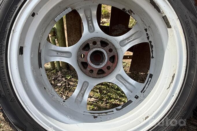 Kita, lengvojo lydinio