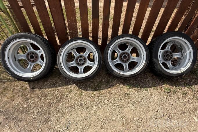 Kita, lengvojo lydinio