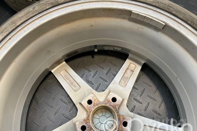 STR Racing, lengvojo lydinio