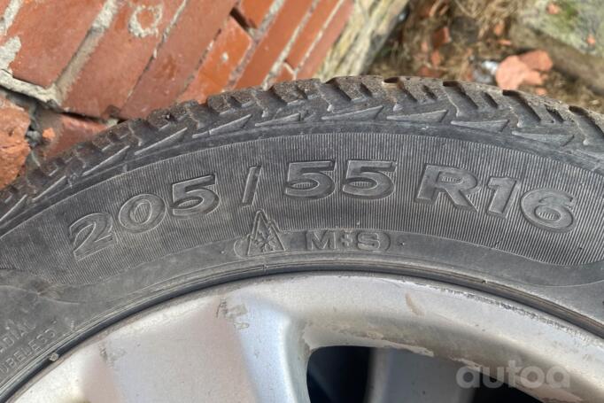 Peugeot, lengvojo lydinio