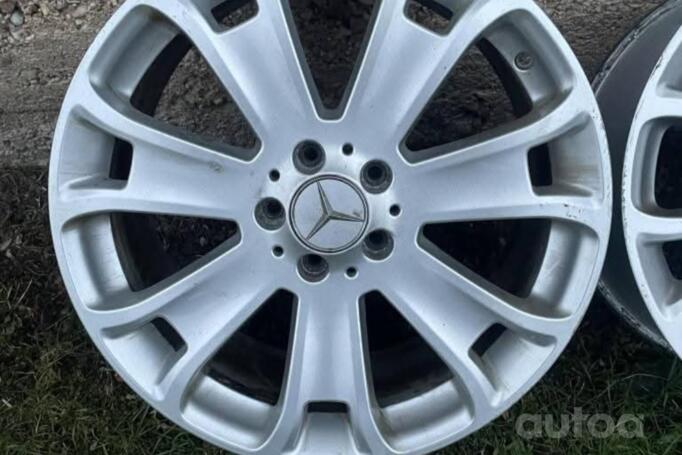 Mercedes, lengvojo lydinio