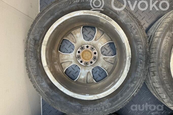 BMW, lengvojo lydinio