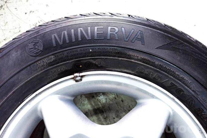 Kita, lengvojo lydinio