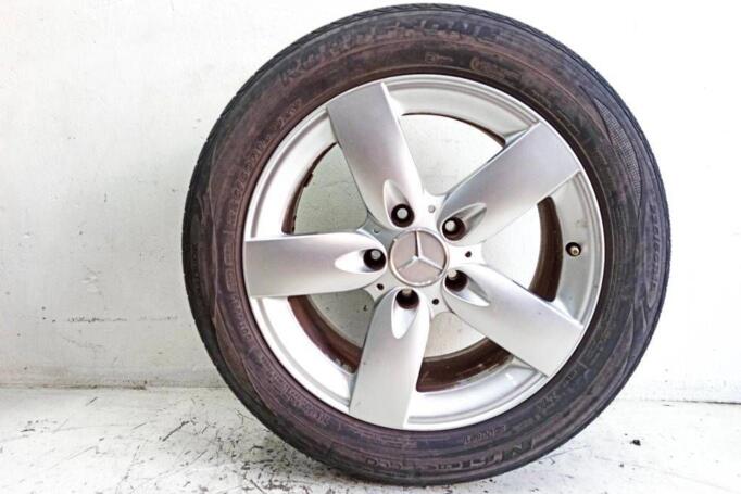 Kita, lengvojo lydinio