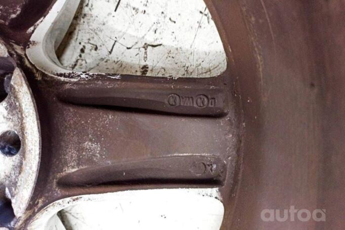 Kita, lengvojo lydinio