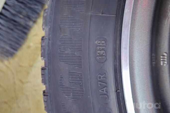 Toyota rav4, lengvojo lydinio