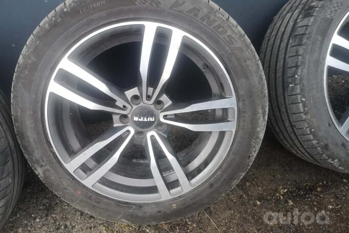 Kita, lengvojo lydinio