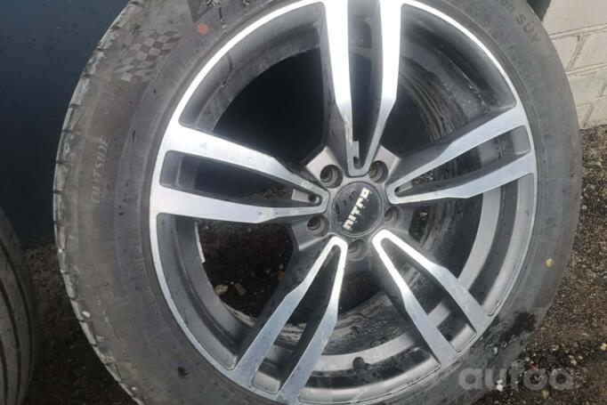 Kita, lengvojo lydinio