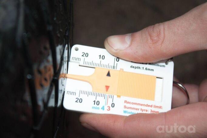 Kita, lengvojo lydinio