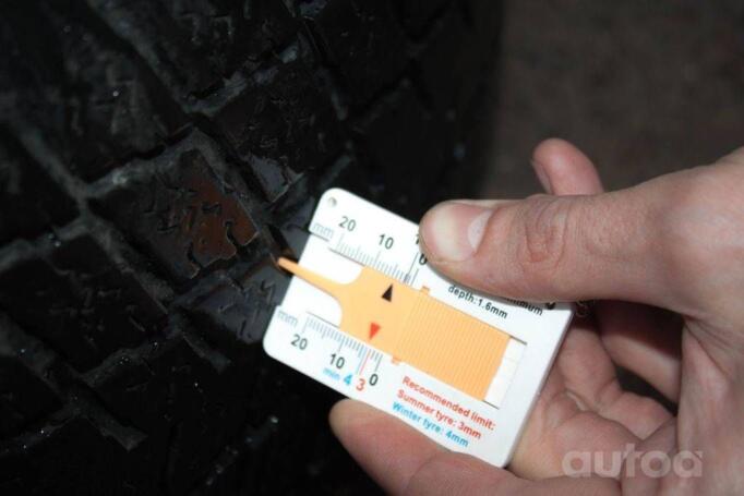 Kita, lengvojo lydinio