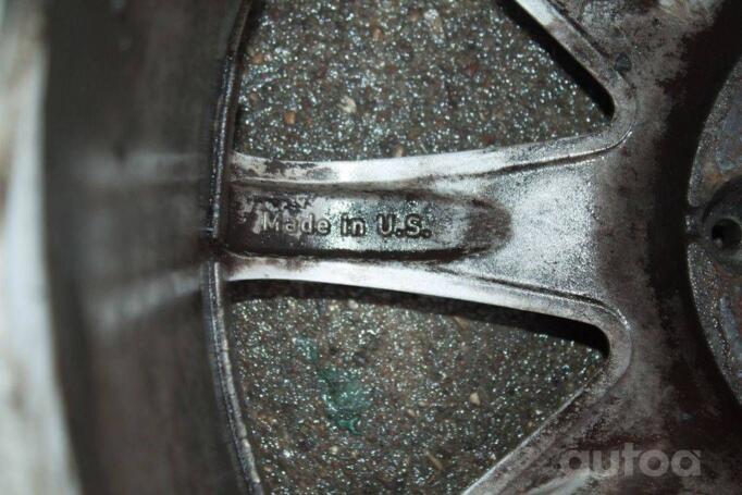 Kita, lengvojo lydinio