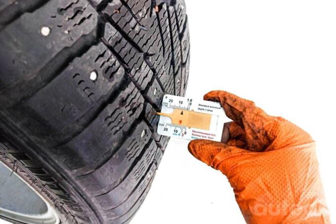 Kita, lengvojo lydinio