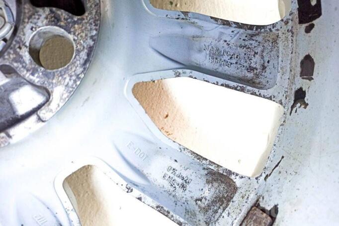 Kita, lengvojo lydinio