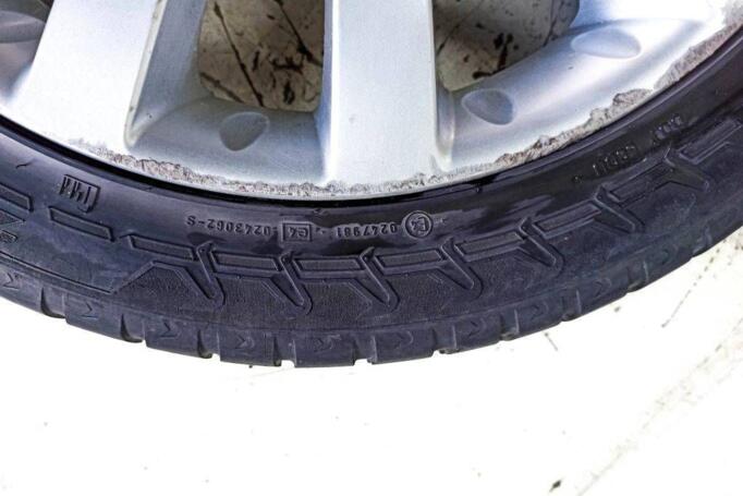 Kita, lengvojo lydinio