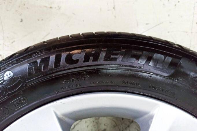 Kita, lengvojo lydinio