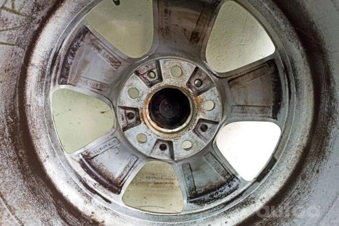 Kita, lengvojo lydinio