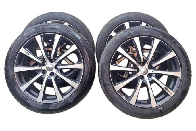 Kita, lengvojo lydinio