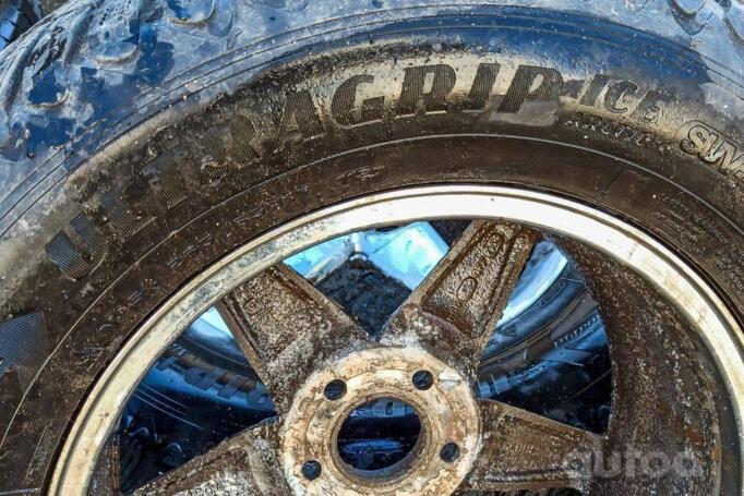 Kita, lengvojo lydinio