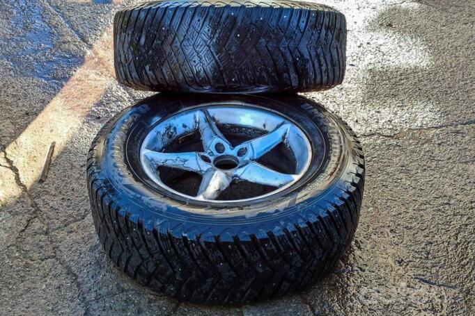 Kita, lengvojo lydinio