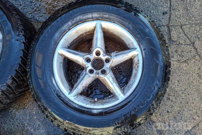 Kita, lengvojo lydinio