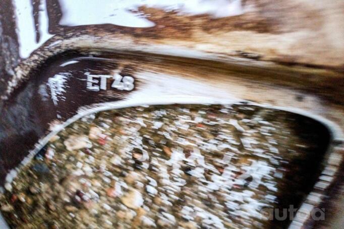 Kita, lengvojo lydinio