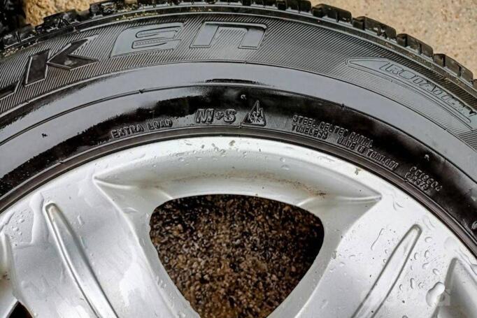 Kita, lengvojo lydinio