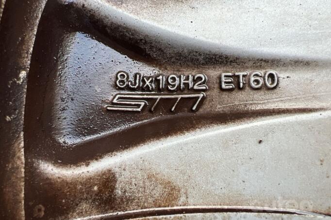 Kita, lengvojo lydinio