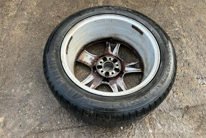 Kita, lengvojo lydinio