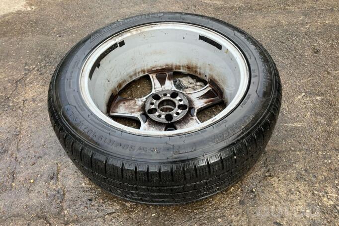 Kita, lengvojo lydinio