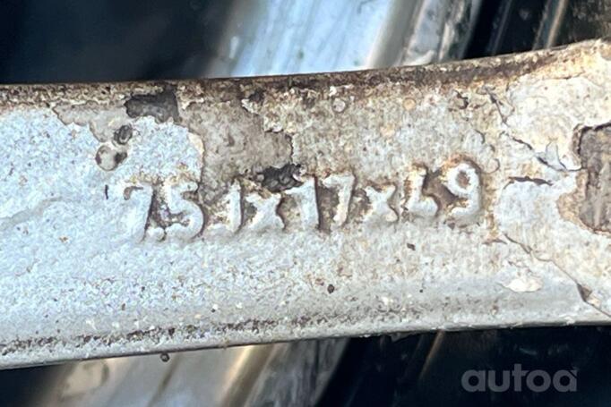 Kita, lengvojo lydinio