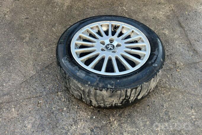 Kita, lengvojo lydinio