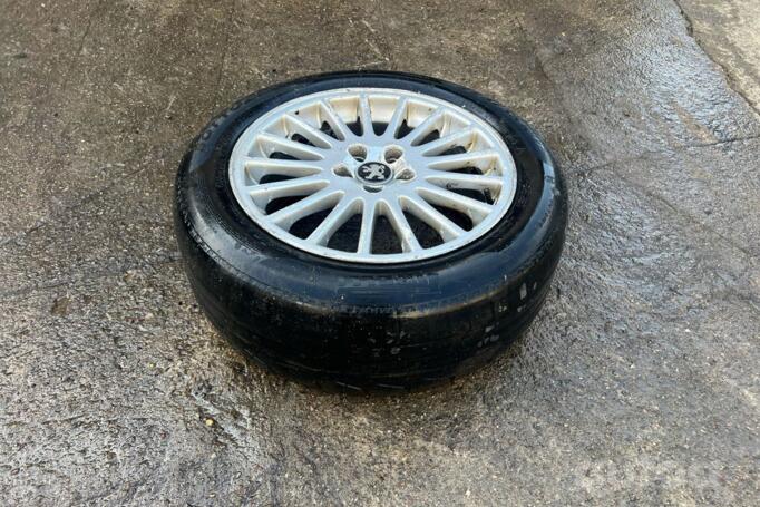 Kita, lengvojo lydinio