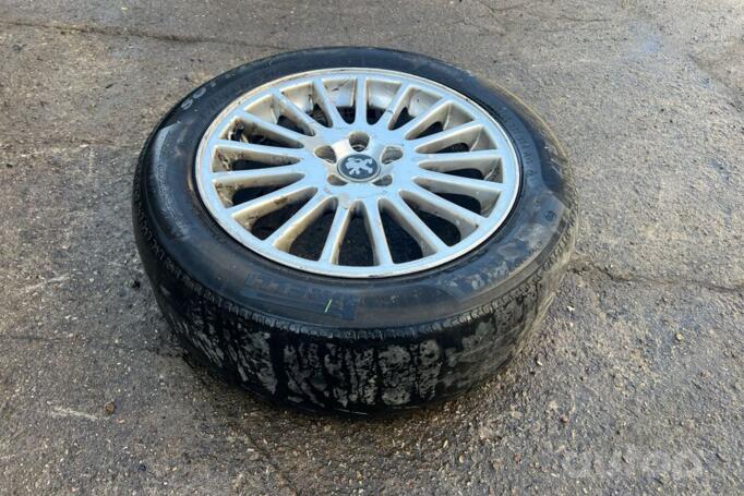 Kita, lengvojo lydinio