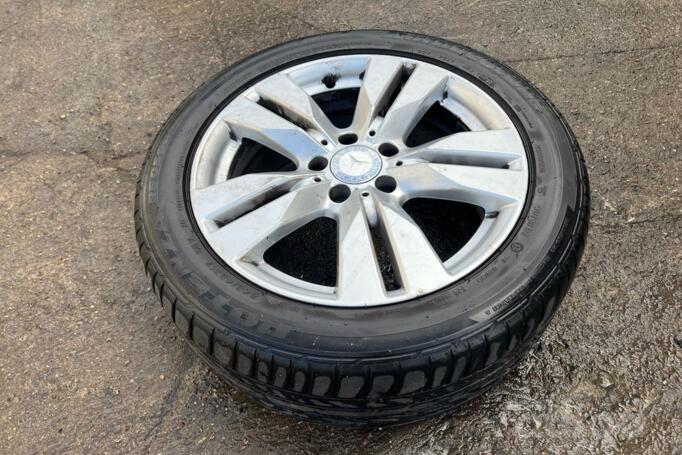 Kita, lengvojo lydinio