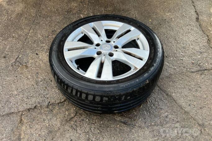 Kita, lengvojo lydinio