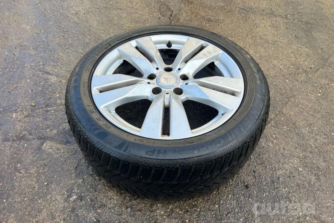 Kita, lengvojo lydinio