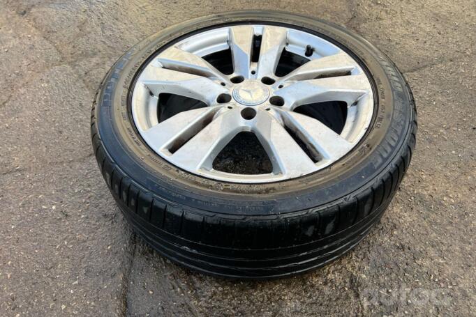 Kita, lengvojo lydinio