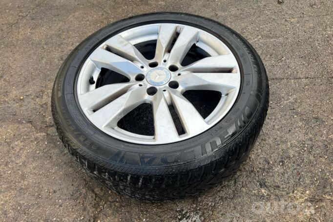 Kita, lengvojo lydinio