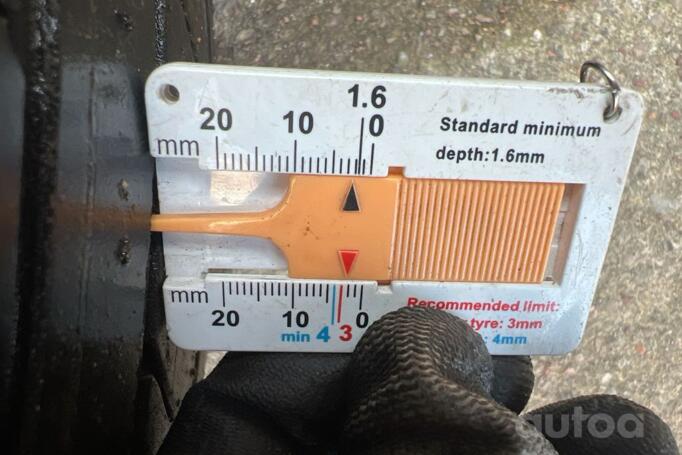 Kita, lengvojo lydinio