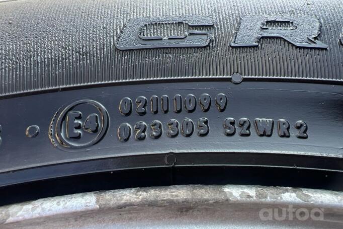 Kita, lengvojo lydinio