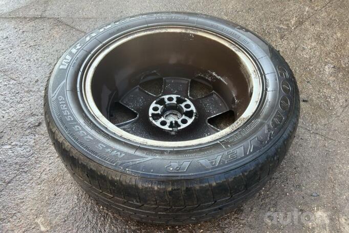 Kita, lengvojo lydinio